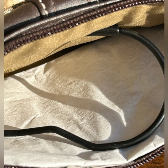 Coach Soho Brown Leather Large Wristlet Clutch F40574 NWT - Picture 11 of 17